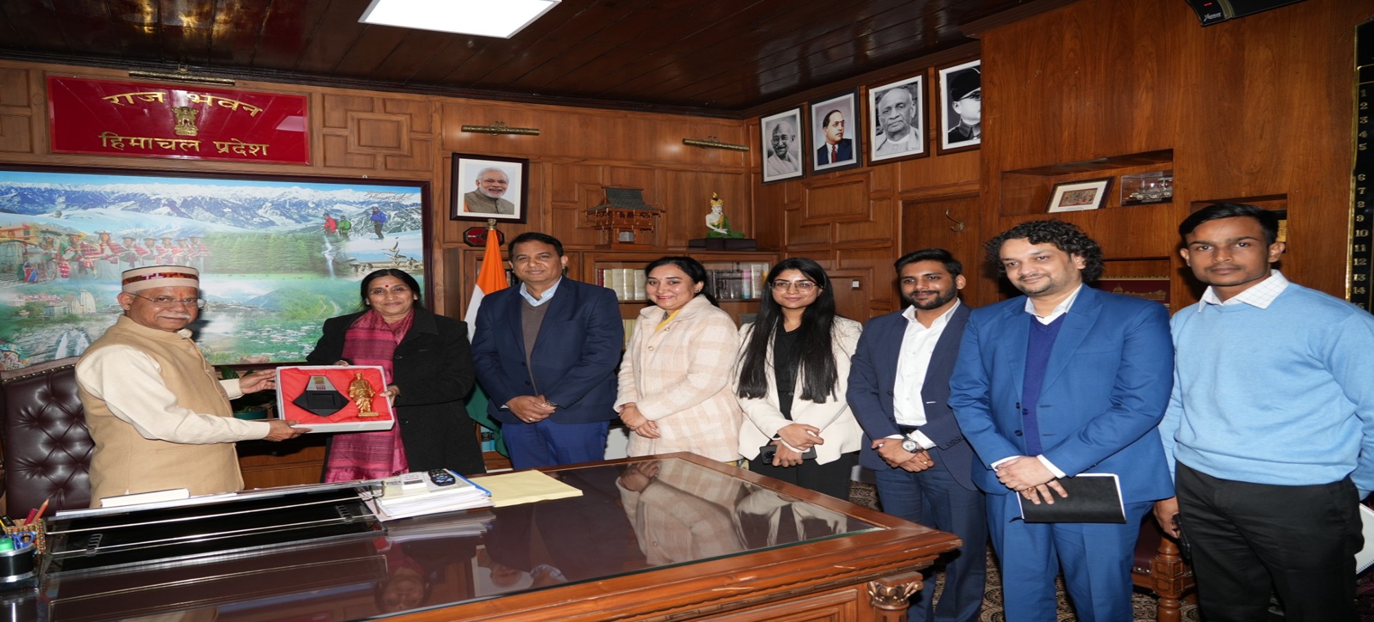 Mission Karmayogi team led by Dr Alka Mittal, Member, Capacity Building Commission called on the Hon'ble Governor of Himachal Pradesh Shri Shiv Pratap Shukla on 21st November, 2024, in Raj Bhawan, Shimla