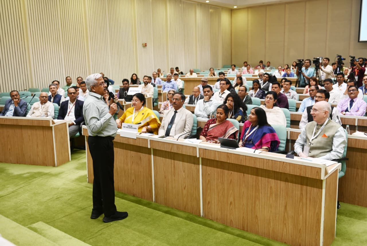 Sādhana Saptah Images