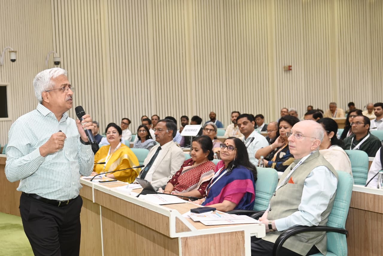 Sādhana Saptah Images