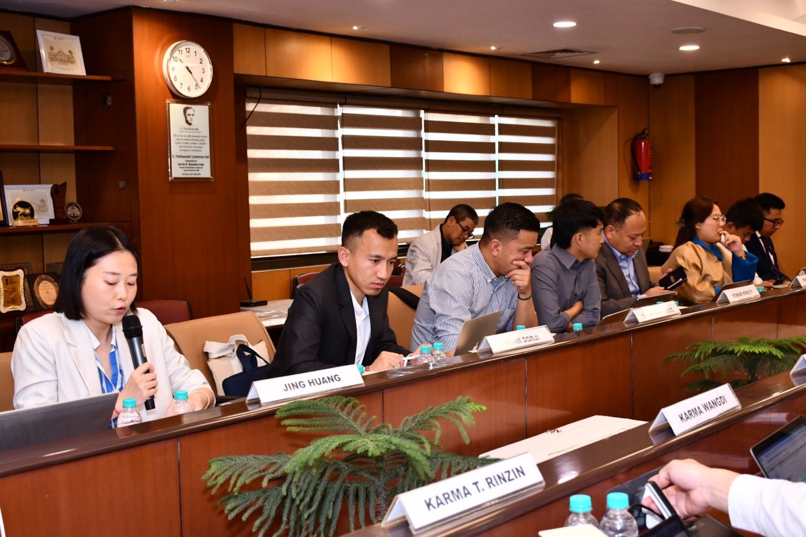 Under the Global Digital Capacity Building Alliance, the Capacity Building Commission (CBC) recently signed an MoU with RIS - Image 4