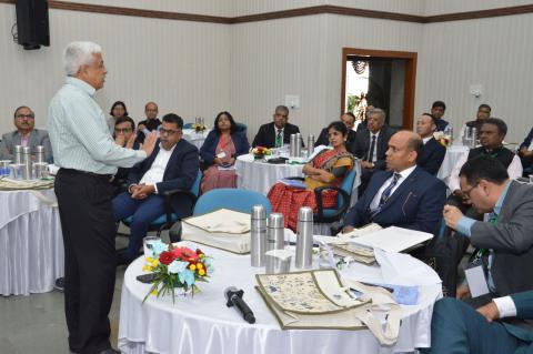 Member (HR), Capacity Building Commission, Dr R Balasubramaniam addressed a session on “Leadership & Management” at IIFM, Bhopal