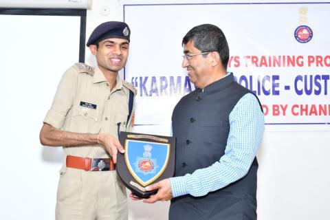 Karmayogi-Police–Custodians-of-Society